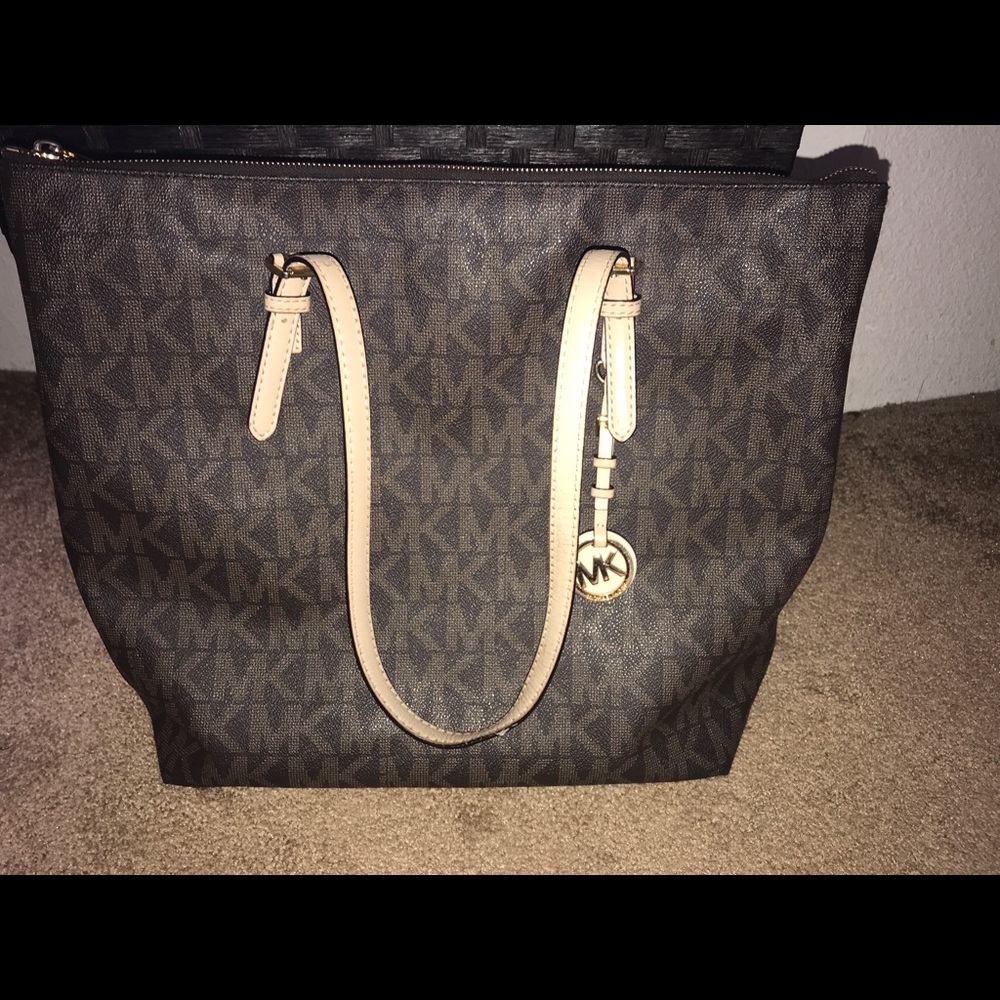 Michael Kors leather logo tote purse and matching wallet